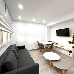 https://maximilian-dreams-2.besthotelstoledo.com