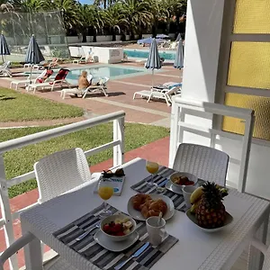 Pretty Pool View Apartamento
